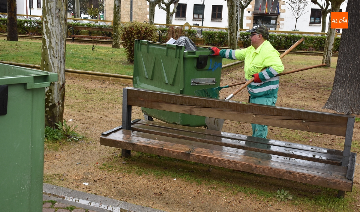 Ciudad Rodrigo vive un carrusel de tareas de desmontaje y limpieza