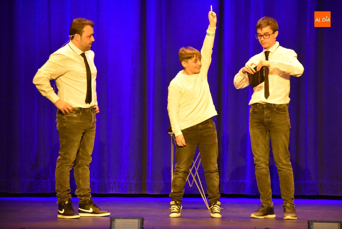 Los mirobrigenses sienten la magia en 1ª persona en la cita anual liderada por el Mago Xuso