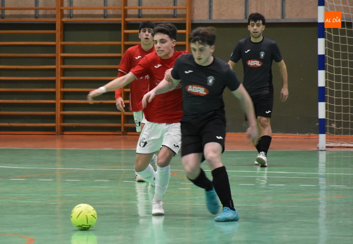 El III Juvenil pierde ante los certeros golpes de O Parrulo tras haber hecho lo que parecía más difícil