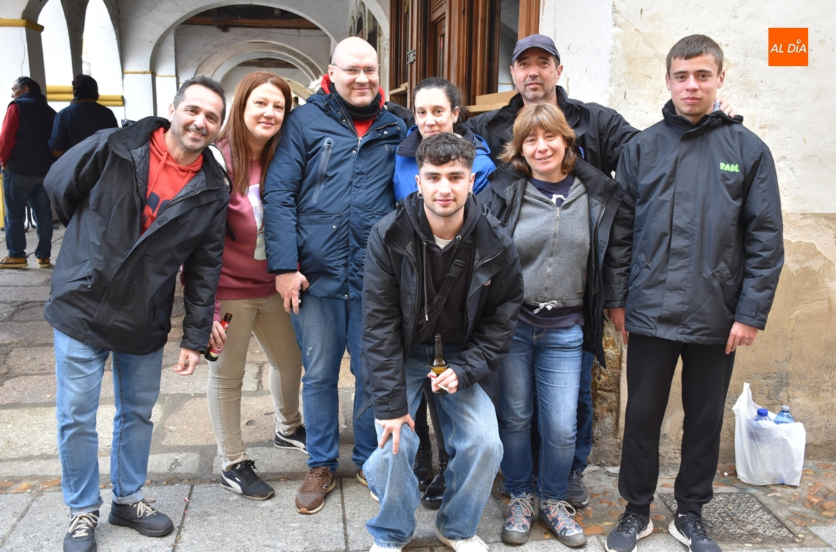 El Carnaval 2025 se despide con sol y calor... y con lluvia, truenos y hasta granizo