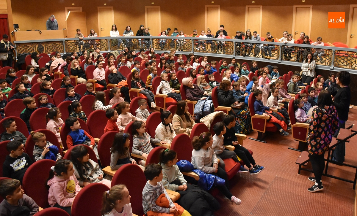 Cerca de 250 escolares de Ciudad Rodrigo y comarca disfrutan del Premio ‘Provincia a Escena’ 2024