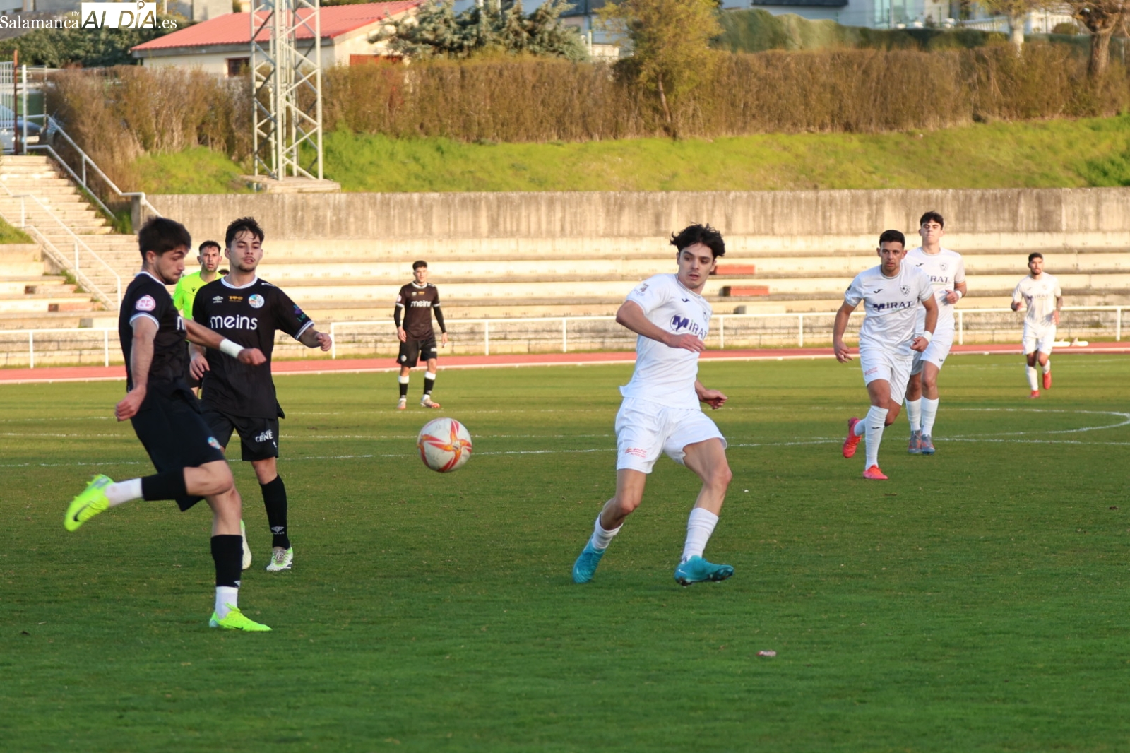 El filial del Salamanca UDS golea al Ribert en el derbi del debut de Juanfran (0-3)