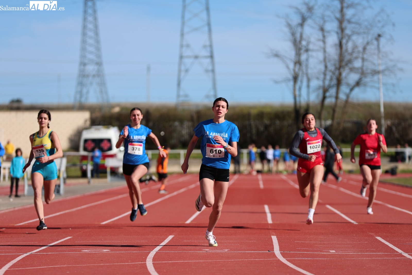 Emoción en la segunda jornada alevín y cadete en pista al aire libre dentro del programa de Juegos Escolares (FOTOS)