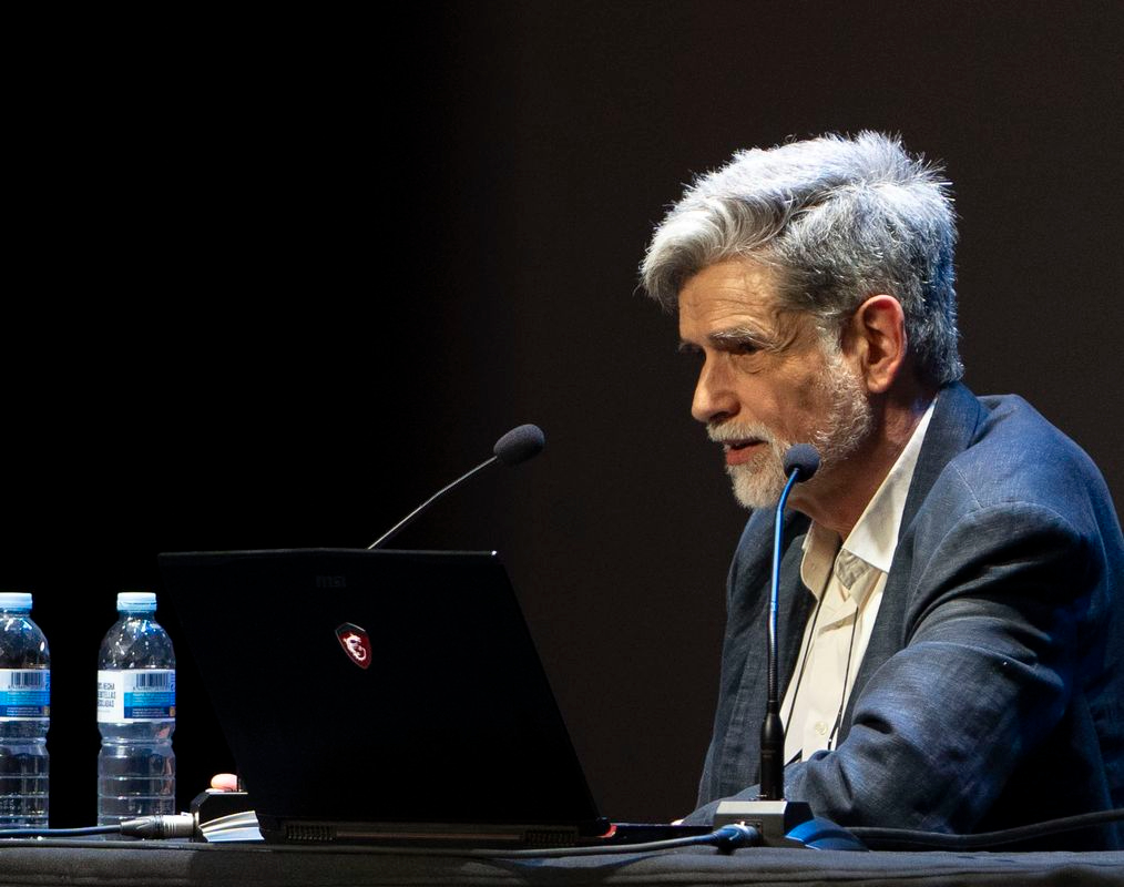 Los niños de hoy pasan más horas que nunca separados de sus padres, y desde edades cada vez más tempranas