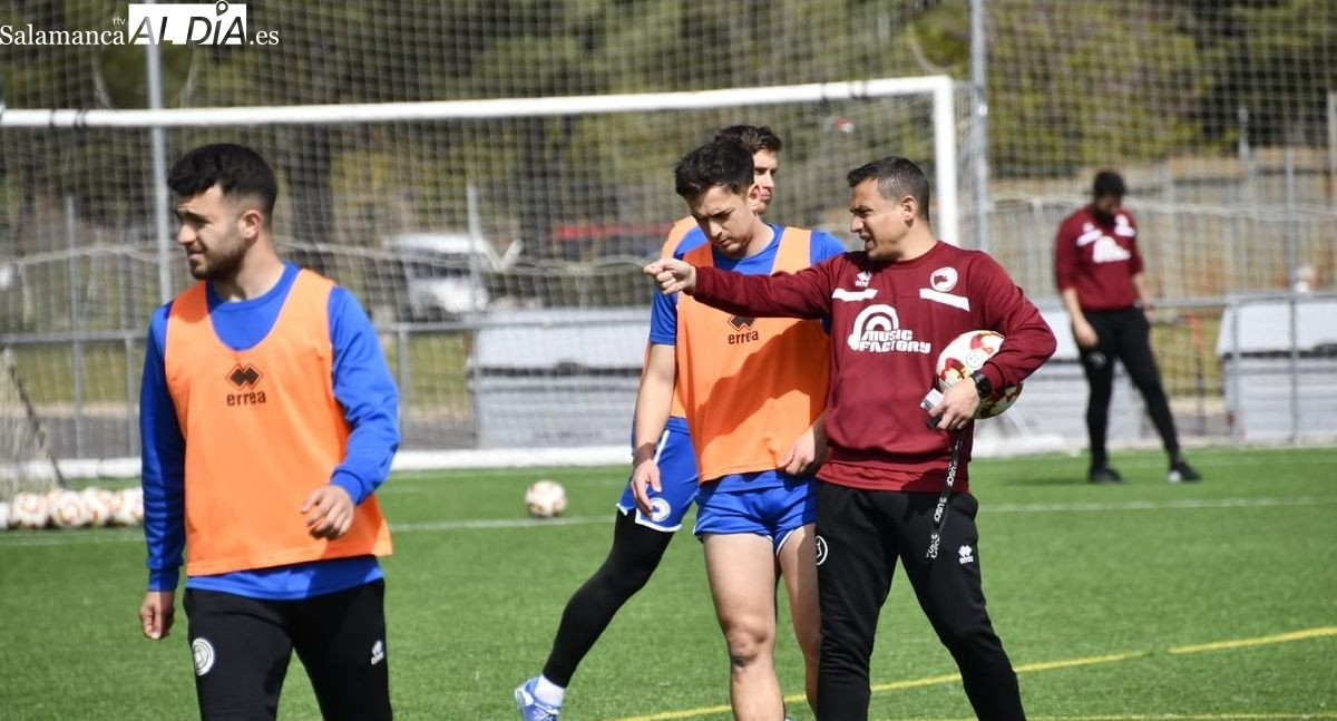 Llácer, a los 2.000 desplazados de Unionistas a Zamora: Seguro que vamos a estar a la altura. Se merecen una alegría ya