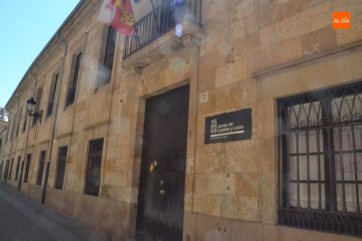 A licitación por 249.000€ la redacción del proyecto de creación del CRIE en la Escuela-Hogar Los Sitios