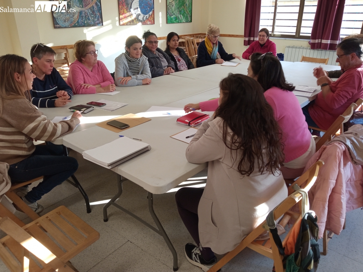 Adecasal, Asdecoba y Escuelas Campesinas de Salamanca defenderán ante las Administraciones su proyecto de atención a personas mayores