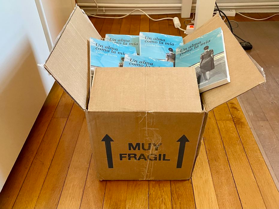 A veces llegan cajas