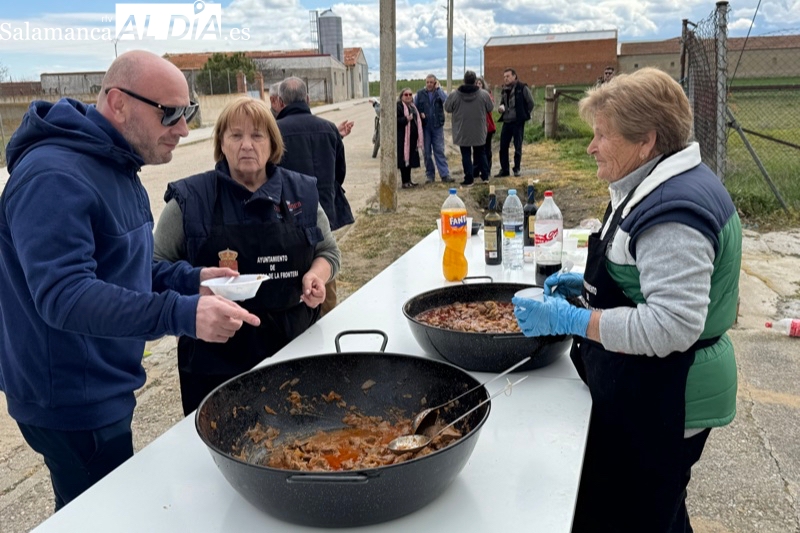 Multitudinaria cita con la tradición en la X Matanza Típica en Aldeaseca de la Frontera