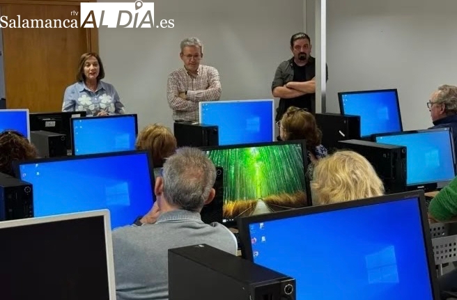 En marcha las inscripciones para una nueva edición de ‘Da con la tecla’, curso de capacitación digital para adultos