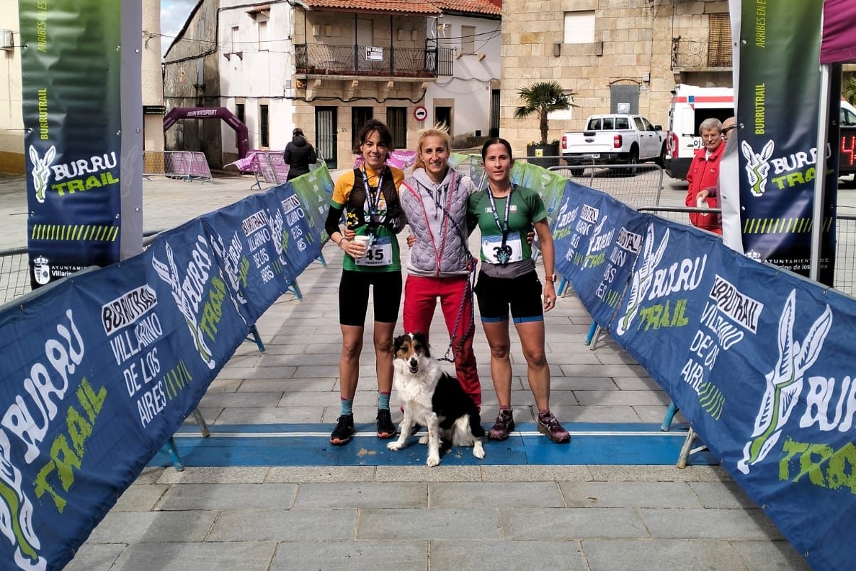 Álvaro García y Patricia Muñoz, vencedores de la Burrutrail en Villarino de los Aires
