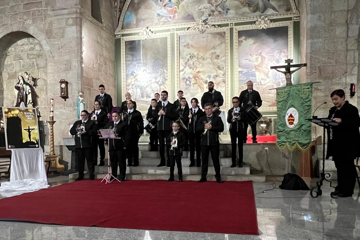 La Cofradía San Nicolás de Bari presenta en Vitigudino la Semana Santa 2025
