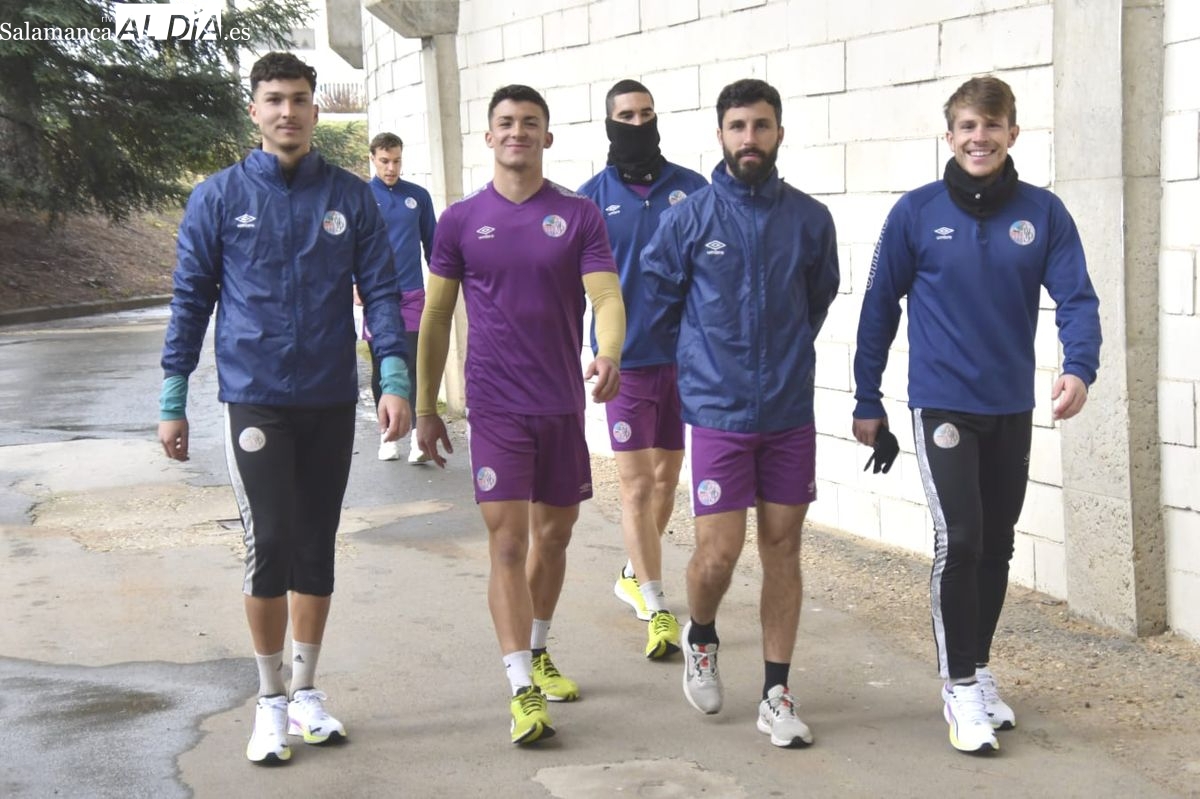 FOTOS | Buen ambiente en el Salamanca UDS que combina gimnasio y recuperación para empezar la semana
