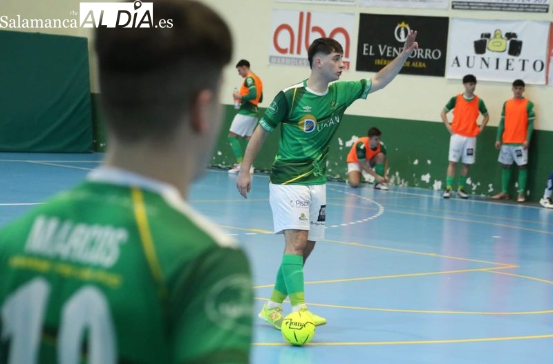 El Piensos Durán Albense cae en casa y deja escapar una oportunidad de oro (3-4)