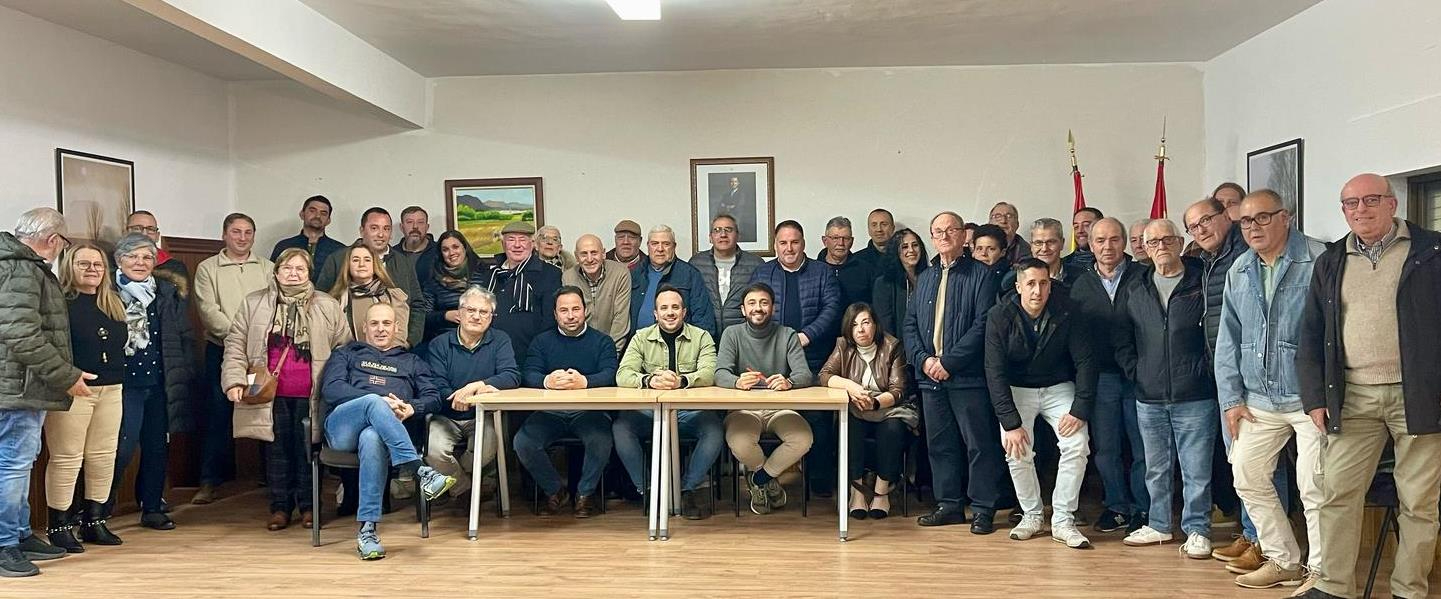 Alcaldes y ediles del PSOE mantienen un encuentro en Morasverdes centrado en carreteras y sanidad