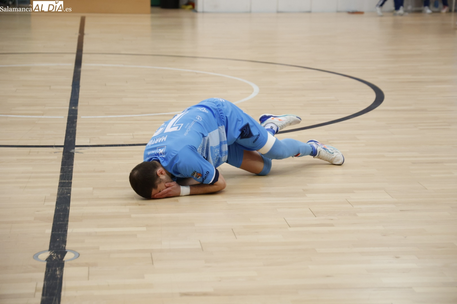 El Salamanca FS no puede con un líder Benavente por los pelos (5-4)