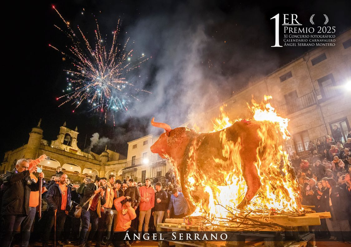 Ángel Serrano gana de nuevo el Concurso del Calendario Carnavalero, que ya está a la venta