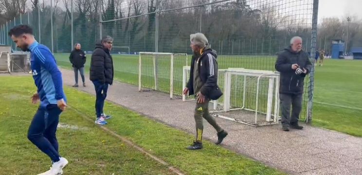 Roberto Aguirre, ex de Unionistas, toma las riendas del Real Oviedo en Segunda División... hasta que llegue el nuevo entrenador