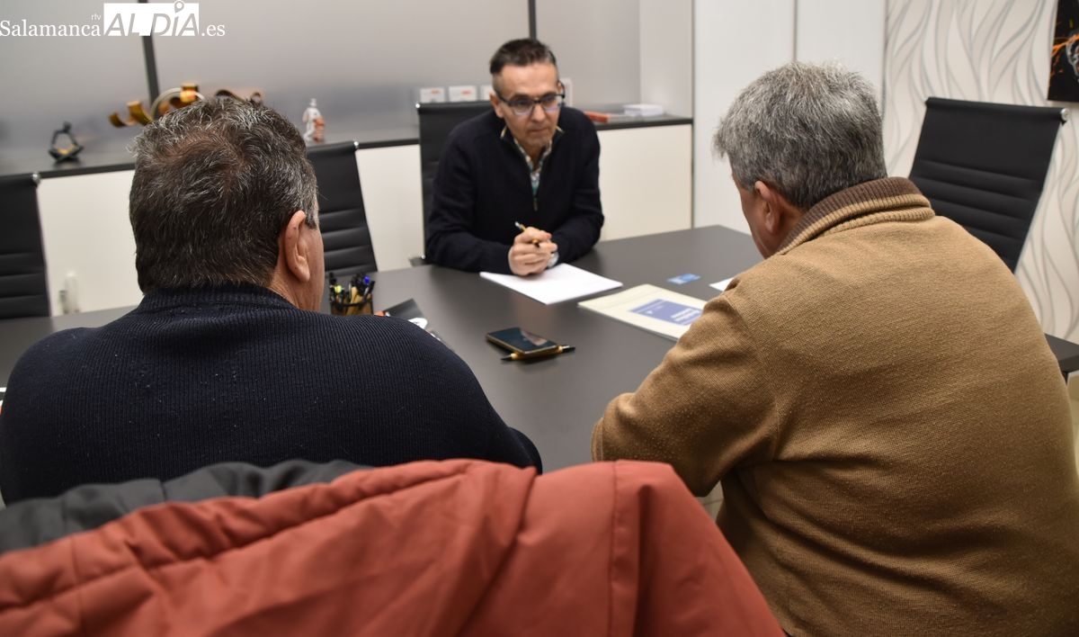 Aquí en Alcohólicos Anónimos no solamente dejamos de beber, aprendemos a vivir
