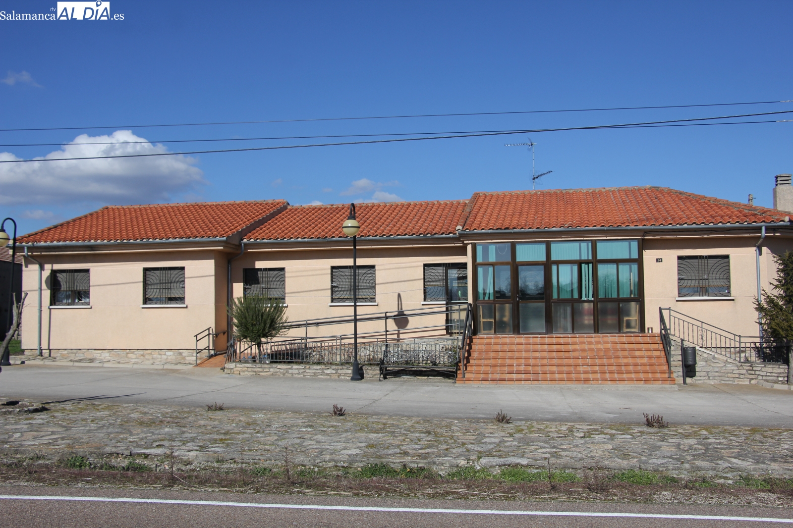 El Ayuntamiento de Almendra somete a información pública el estudio de viabilidad del servicio en la Casa de Mayores