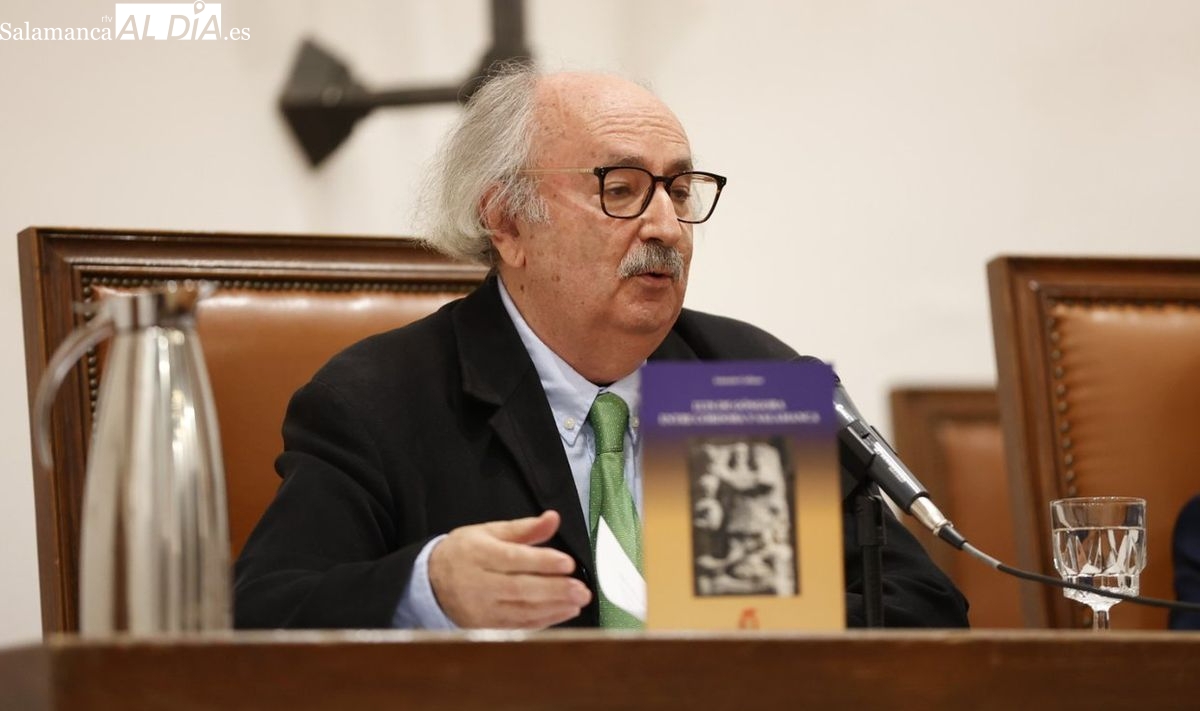 Salamanca acoge la presentación de la antología bilingüe de Antonio Colinas