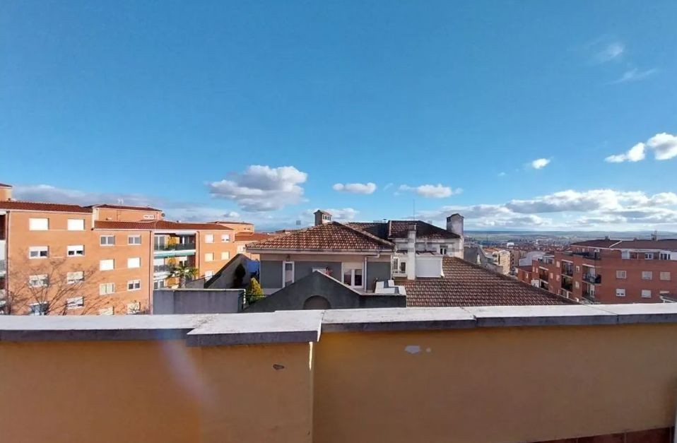 ¿Quieres vivir en un ático? En Salamanca y su alfoz los tienes desde 45.000 euros