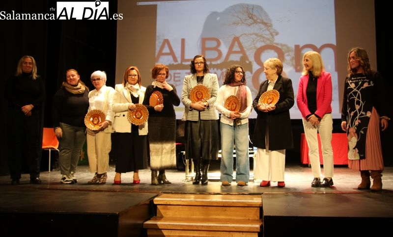 Charla y homenaje a la trayectoria de cuatro mujeres albenses