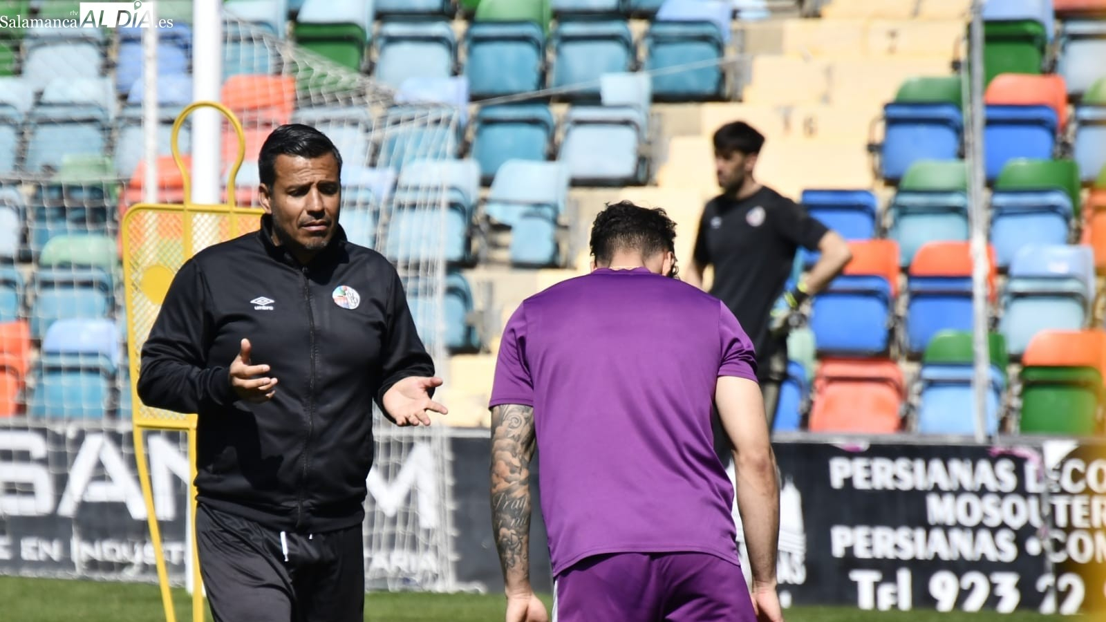 Dueñas confirma que Murua podría jugar con máscara en el Salamanca UDS si se estima oportuno y Emaná está en la etapa final de la lesión