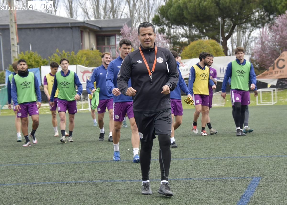 FOTOS | El Salamanca UDS quiere avanzar hacia el playoff y se prepara para recibir al Valladolid Promesas con dos ausencias 