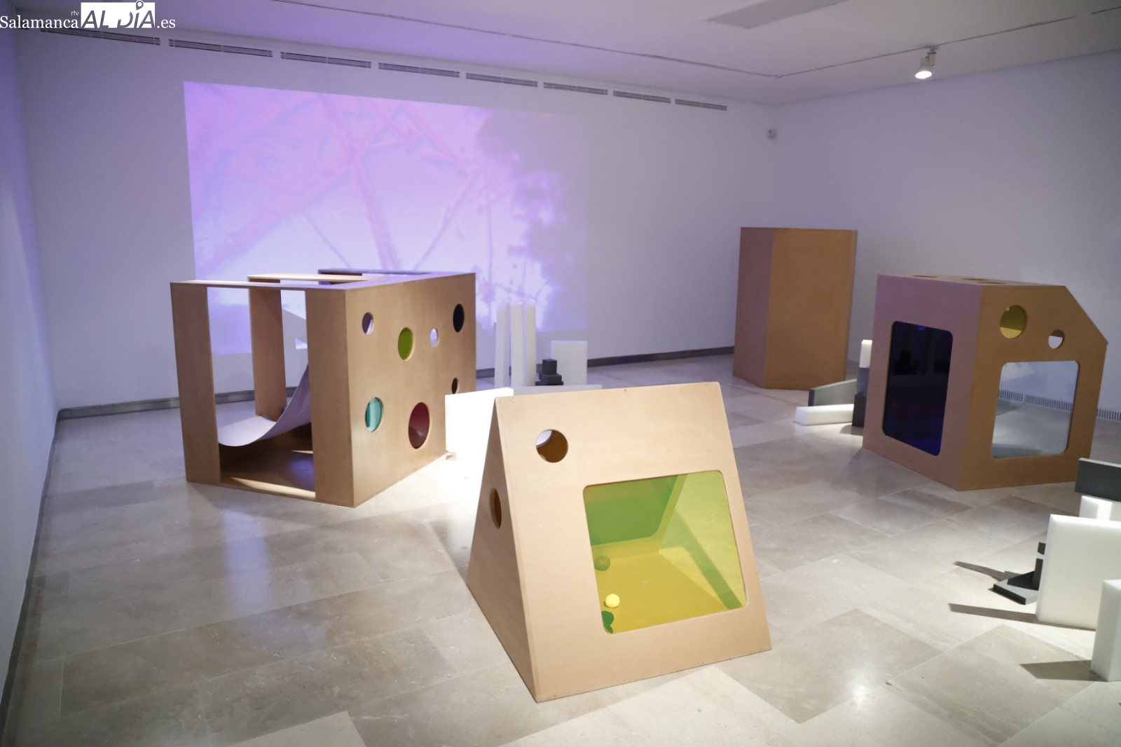 La sorpresa y la gratuidad enriquecedora del juego protagonizan esta muestra en el DA2 (FOTOS)