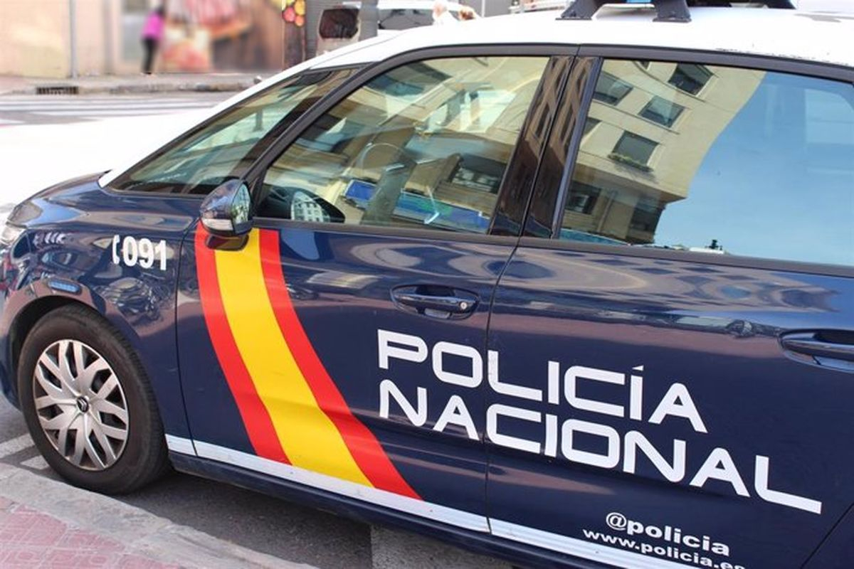 Detenido por robar ropa valorada en más de 800 euros en una tienda del centro de Salamanca 