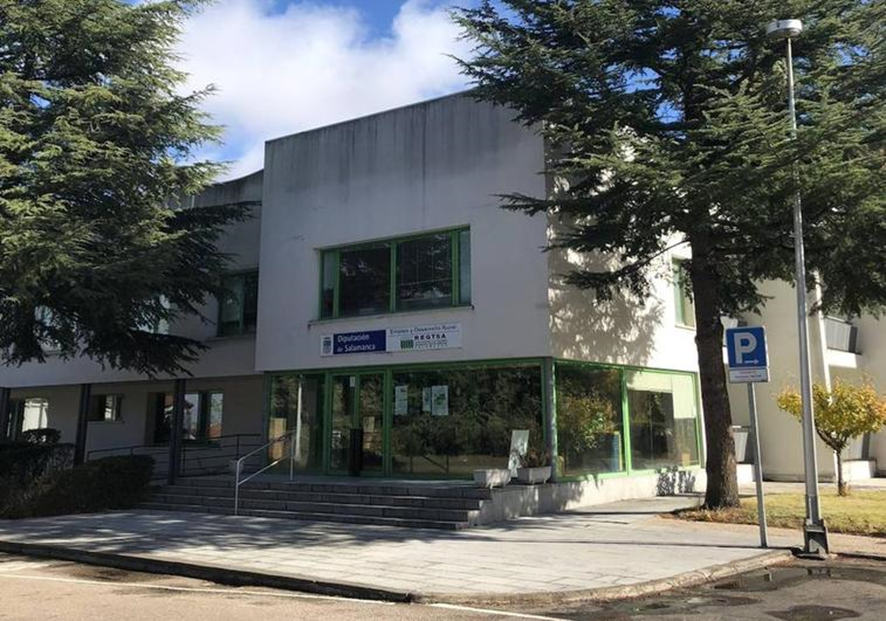 Regtsa vuelve a pasar al cobro en Vitigudino recibos por la recogida de basura con precios ilegales