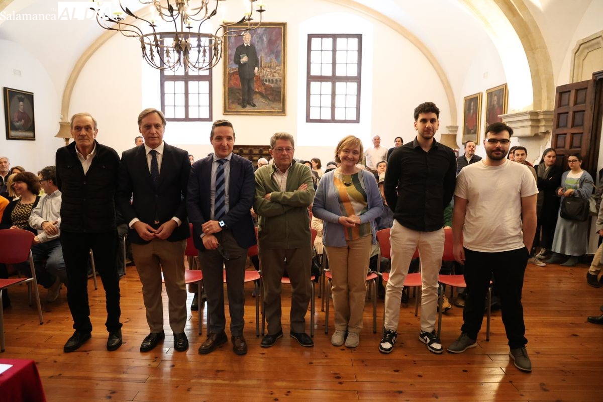 Unamuno cobra vida gracias a la inteligencia artificial (Fotos) 