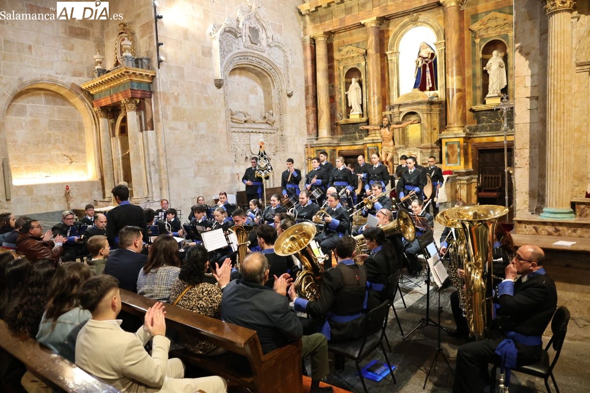VÍDEO Y FOTOS | Sentimental concierto en honor al Santísimo Cristo de la Agonía