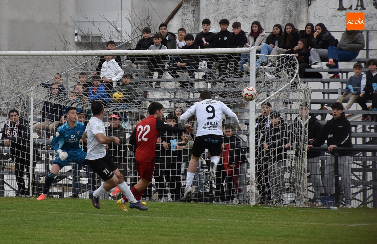 Enorme partido sin premio del Senior del Ciudad Rodrigo ante el Mirandés B