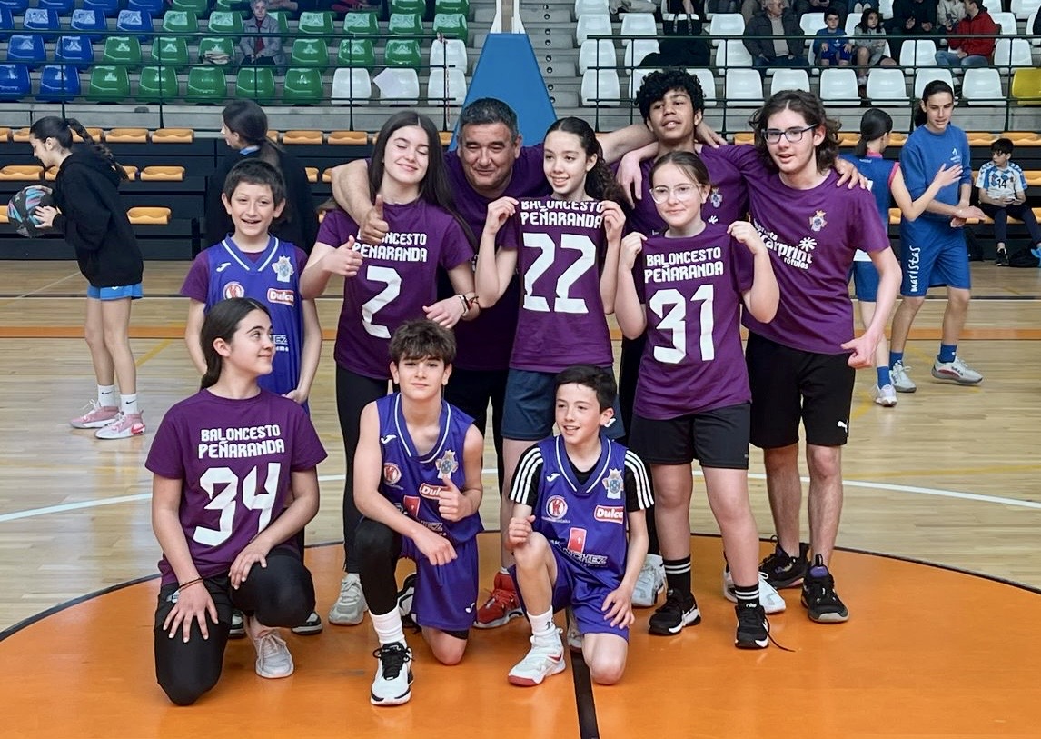 El equipo Peñaranda-Entrevillas, nuevo campeón provincial de baloncesto