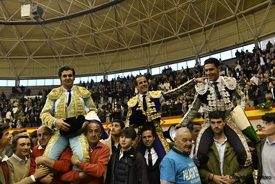 Alternativa triunfal para Javier Blanco junto a Morante y Talavante 