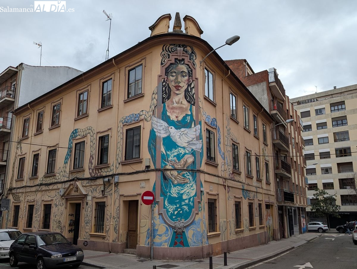 La plaza del Oeste contará con un nuevo mural en una de sus emblemáticas fachadas