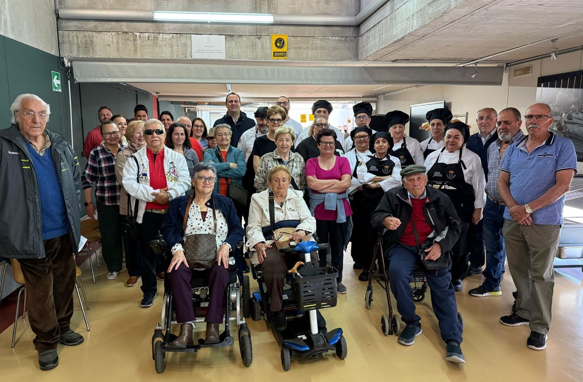 Santa Marta pone en marcha el servicio de Catering Social que distribuirá menús completos a 24 personas vulnerables