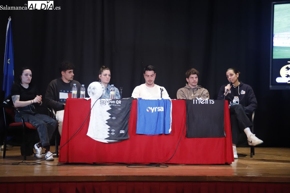 Acto conjunto de Unionistas, Salamanca UDS y Avenida en el IES Fray Luis de León