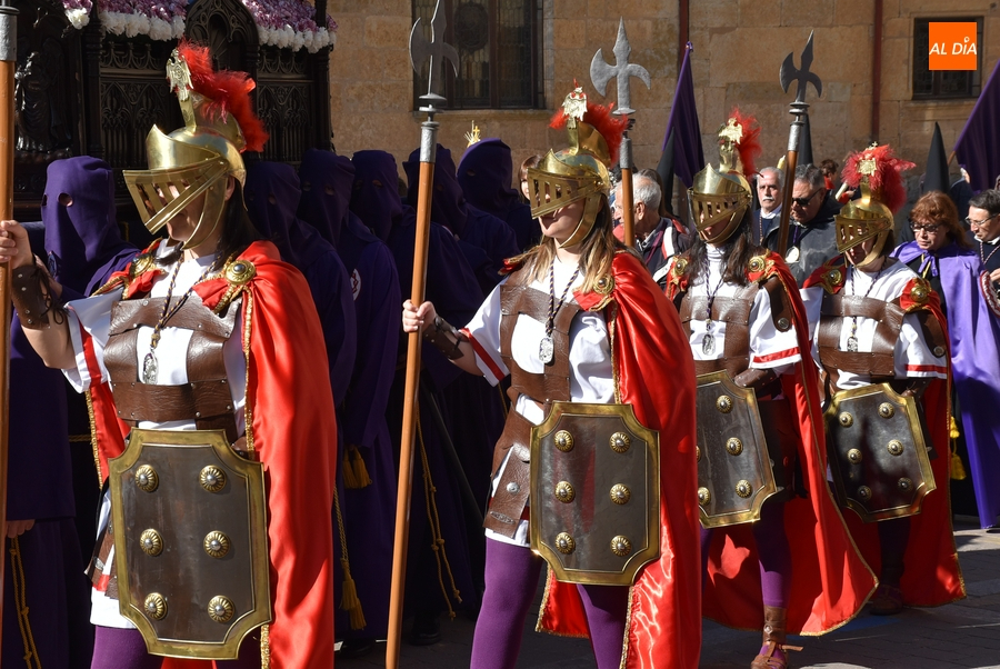 La Cofradía de Jesús Nazareno precisa de costaleros y de romanos