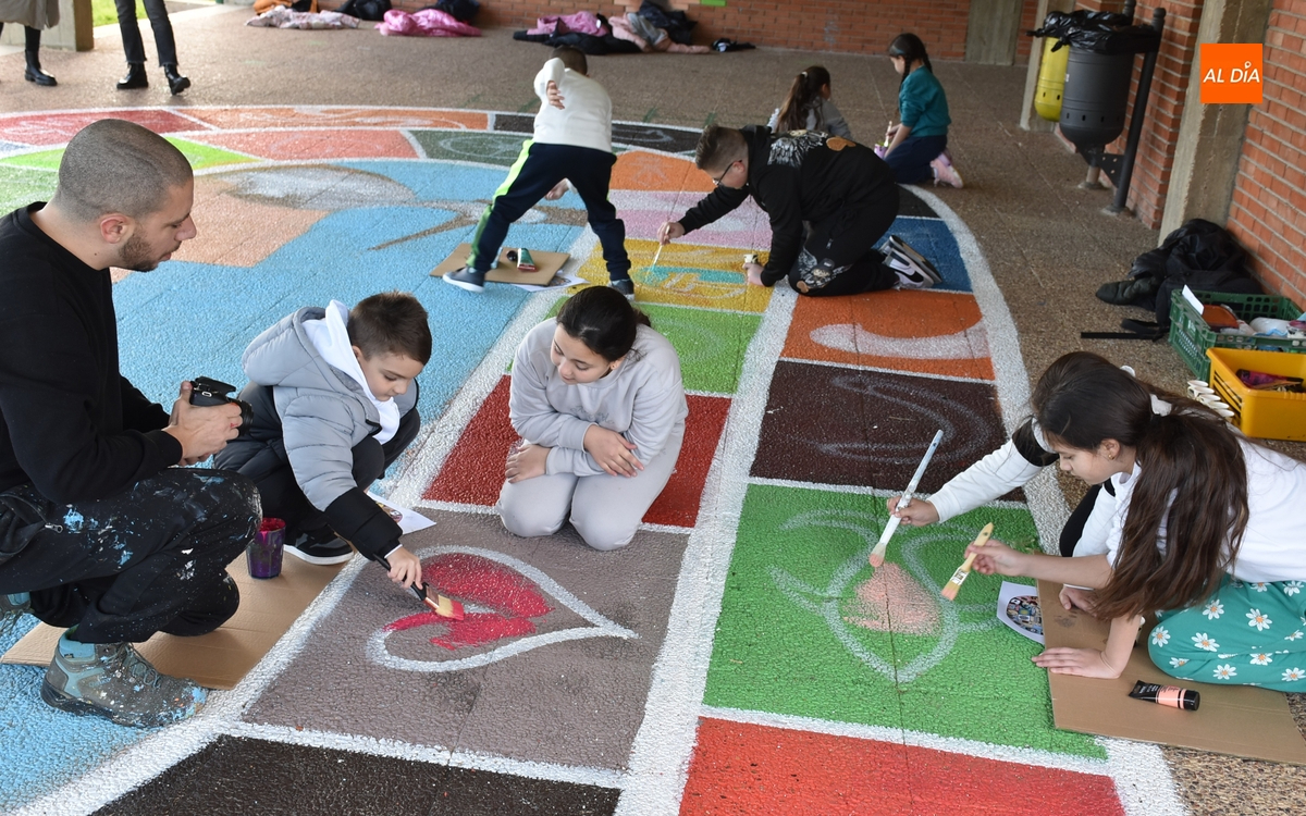 Explicado en un vídeo ‘El Juego de la Cigüeña’ que ha coordinado Nadie en el Colegio El Puente