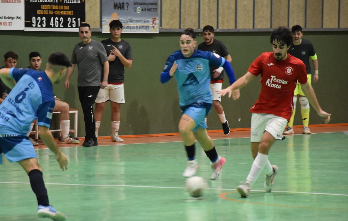 El III Senior se sobrepone a las bajas y sale ganador del intercambio de golpes ante Ponfesala