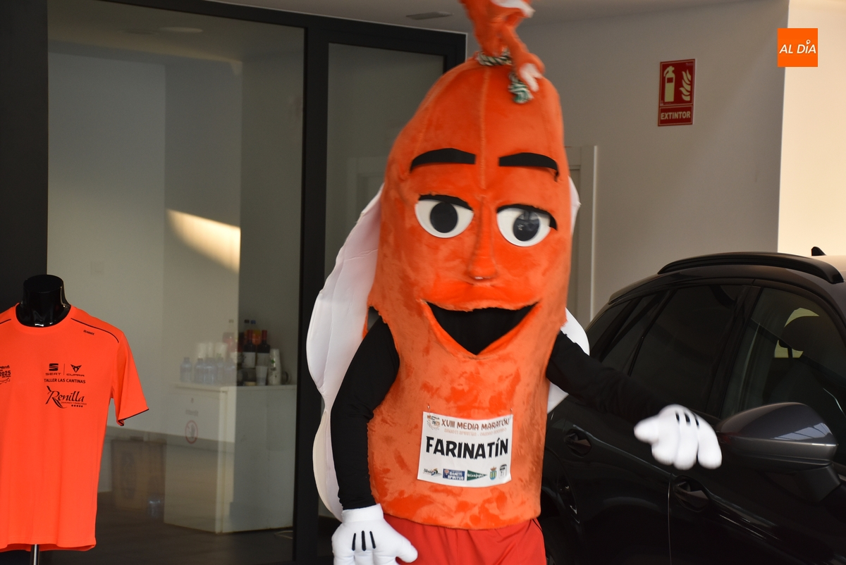 La Media Maratón estrena mascota en su edición con más inscritos desde antes de la pandemia