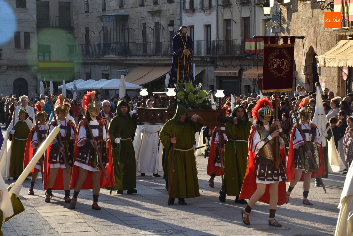 La Oración del Huerto acierta con el adelanto horario de su procesión