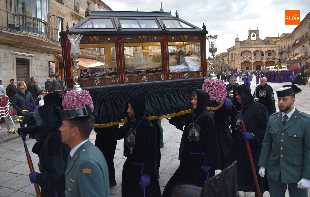 El cielo se abre para permitir una Carrera más corta en trayecto con dos bajas y un regreso tras 20 años