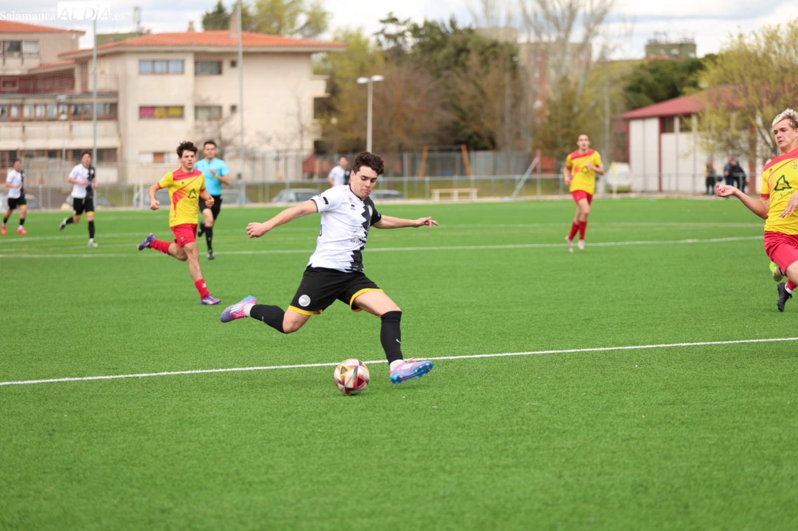 Unionistas logra la victoria en la recta final ante el Deltacinco (1-0)