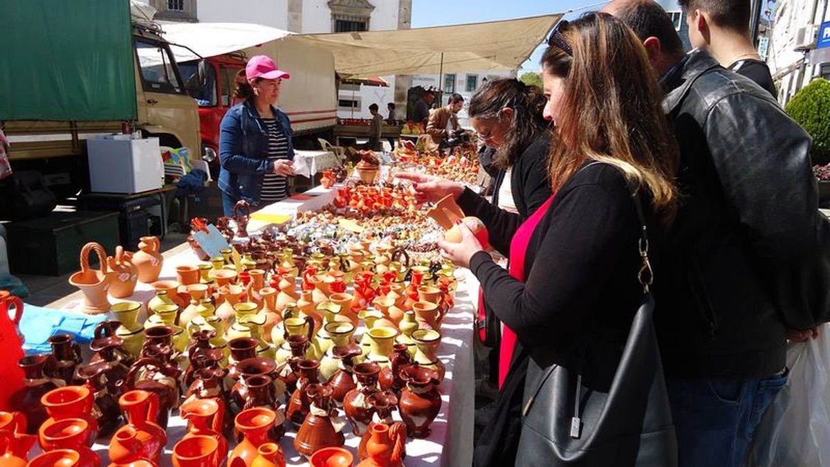 Bragança se llena de vida y color gracias a la Feria de las Cantarinhas y de Artesanía