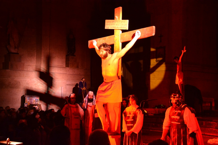 El riesgo de lluvia provoca el traslado de La Pasión de Ciudad Rodrigo a la Iglesia de Cerralbo