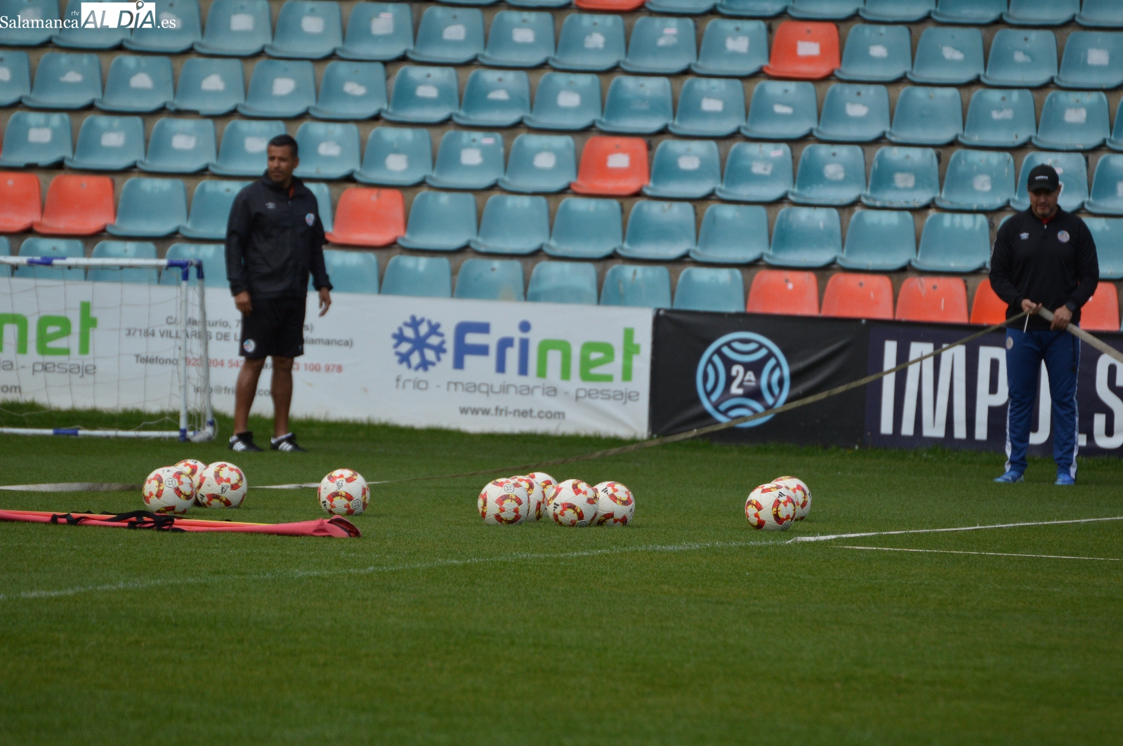 Dueñas, cabizbajo y consciente del problemón en el Salamanca UDS: Hay que estar fuertes y mentalizados para lo que viene